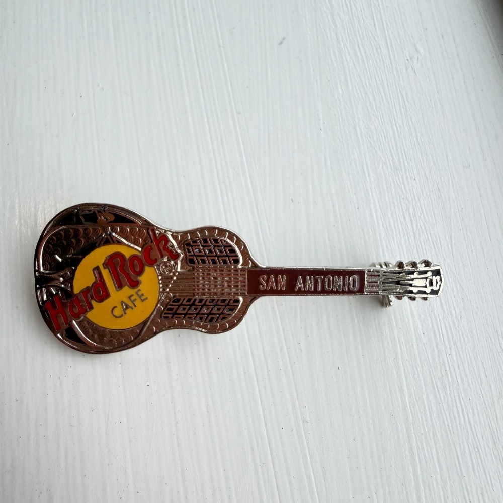 Hard Rock Cafe San Antonio Acoustic‎ Guitar Collectible Pin Silver Tone Souvenir
